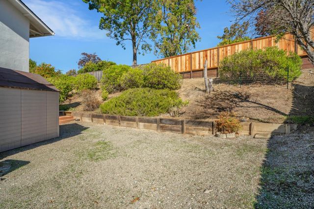 239 Sierra Court, Martinez, CA 94553