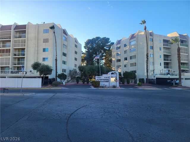 750 South Royal Crest Circle 342, Las Vegas, NV 89169