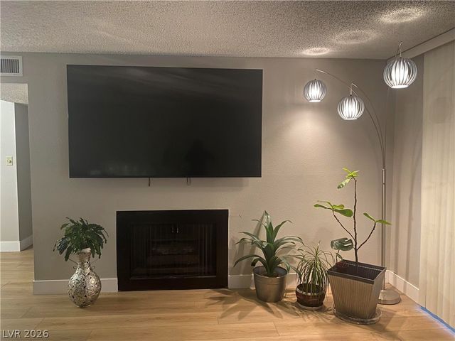 750 South Royal Crest Circle 342, Las Vegas, NV 89169