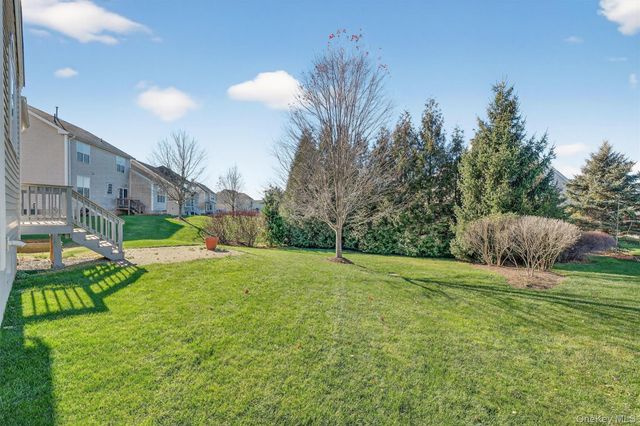 65 Fenton Way, Hopewell Junction, NY 12533