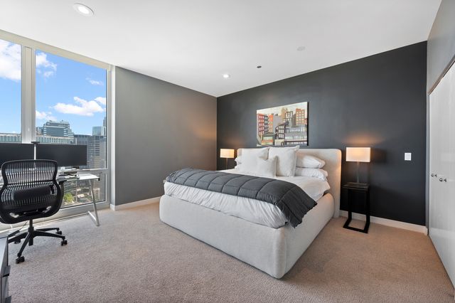737 W Washington Boulevard 3607, Chicago, IL 60661