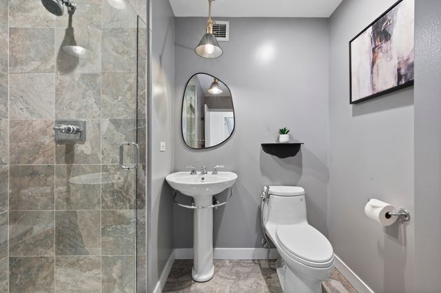737 W Washington Boulevard 3607, Chicago, IL 60661