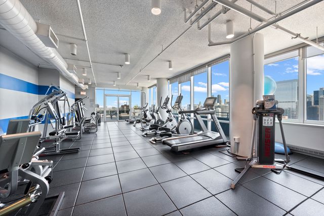 737 W Washington Boulevard 3607, Chicago, IL 60661