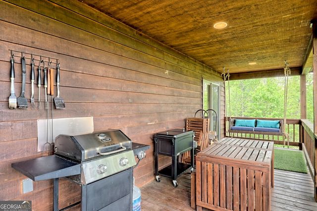 331 Camelot Trail, Clayton, GA 30525