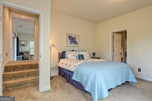 331 Camelot Trail, Clayton, GA 30525