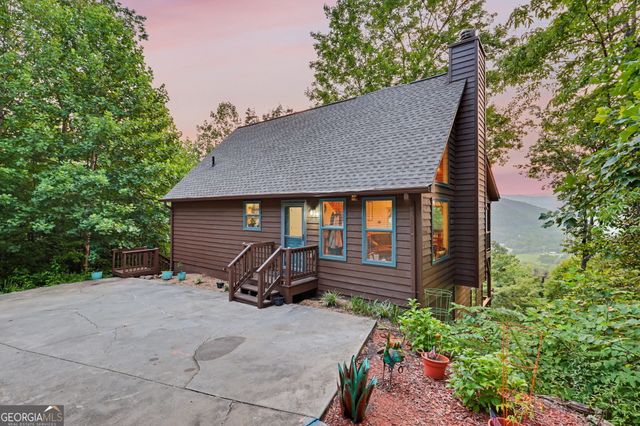 331 Camelot Trail, Clayton, GA 30525