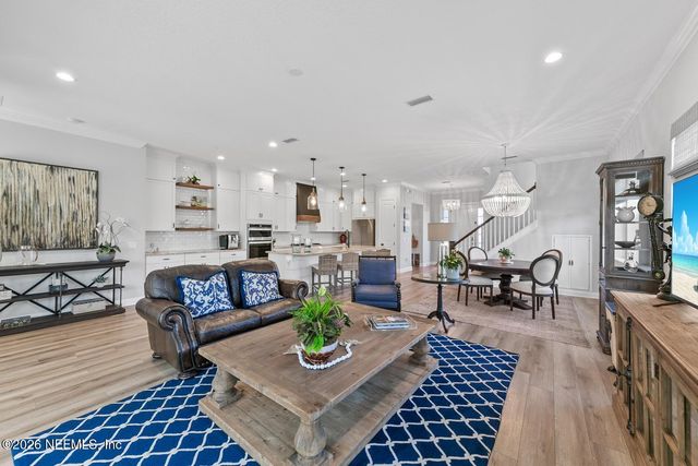 566 PARKBLUFF Circle, Ponte Vedra, FL 32081