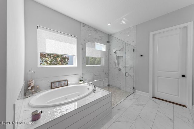 566 PARKBLUFF Circle, Ponte Vedra, FL 32081