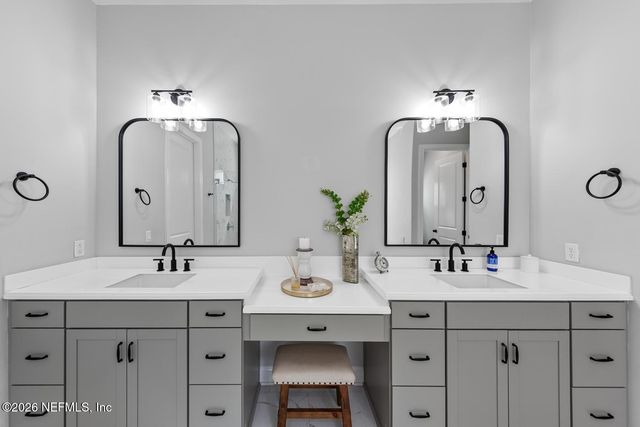 566 PARKBLUFF Circle, Ponte Vedra, FL 32081