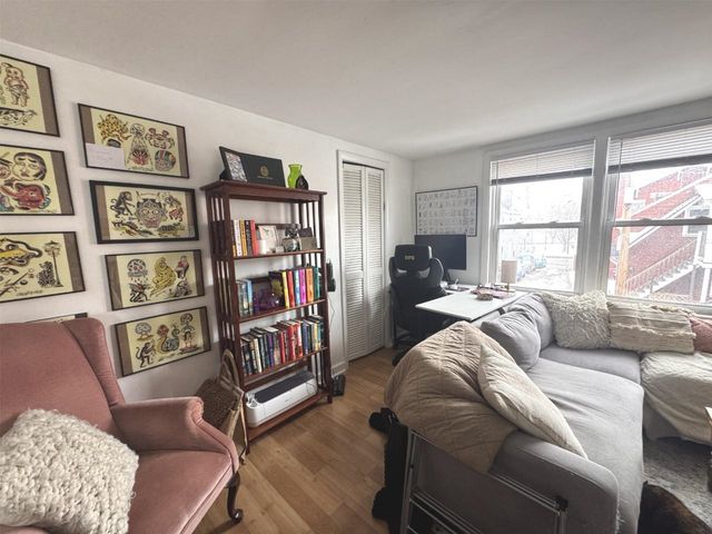 18 Park Street, Burlington, VT 05401