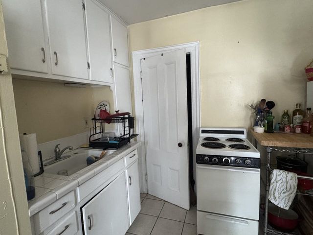 18 Park Street, Burlington, VT 05401