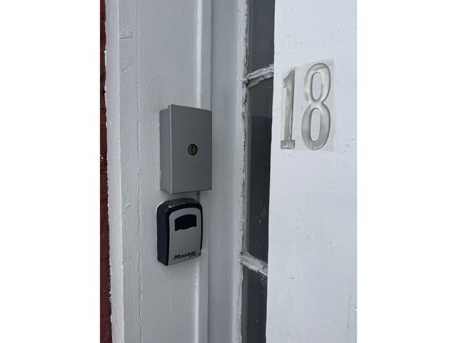 18 Park Street, Burlington, VT 05401