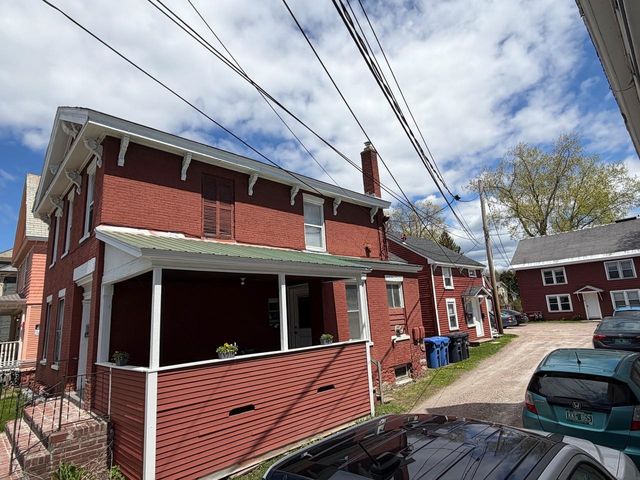 18 Park Street, Burlington, VT 05401