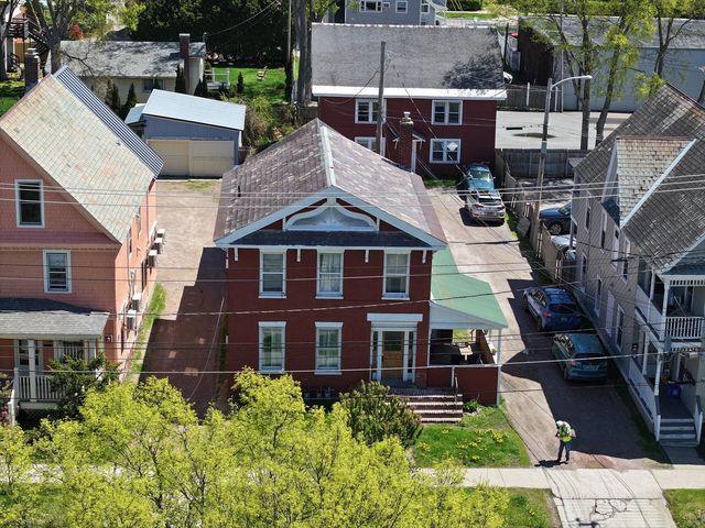 18 Park Street, Burlington, VT 05401