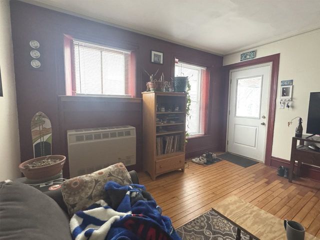 18 Park Street, Burlington, VT 05401