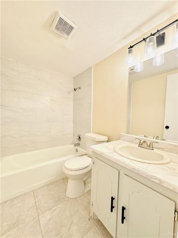 1620 W Samano Street, Edinburg, TX 78539