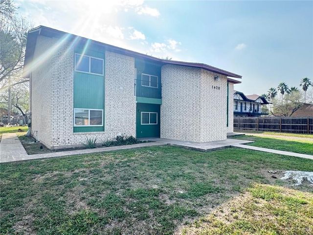 1620 W Samano Street, Edinburg, TX 78539