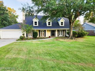5630 Ahuli Place, Diamondhead, MS 39525