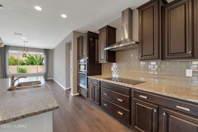 14029 N Bright Angel Trail, Marana, AZ 85658