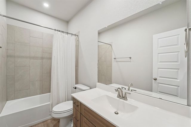 1108 Sweetspire ST, Leander, TX 78641