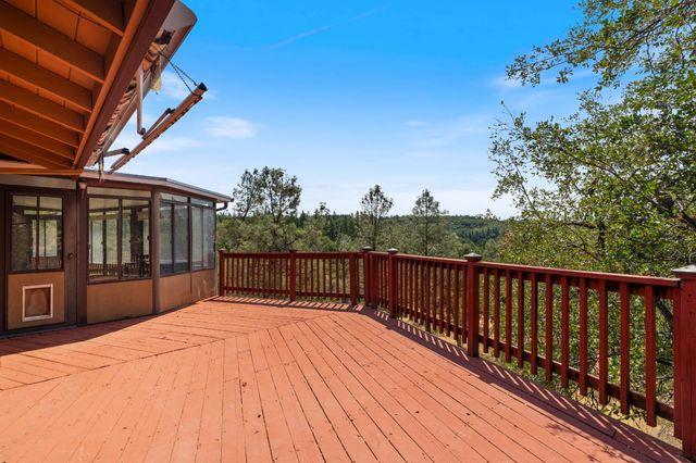 3830 Wilson Loop, Placerville, CA 95667