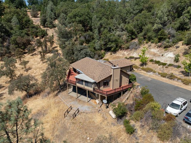 3830 Wilson Loop, Placerville, CA 95667
