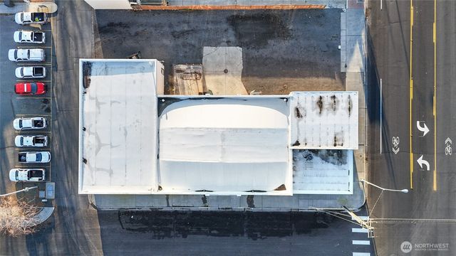 323 E 3rd Avenue, Moses Lake, WA 98837