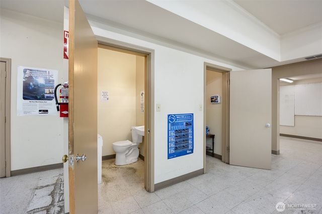 323 E 3rd Avenue, Moses Lake, WA 98837