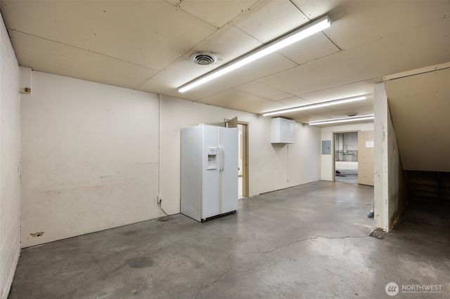 323 E 3rd Avenue, Moses Lake, WA 98837