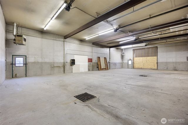 323 E 3rd Avenue, Moses Lake, WA 98837