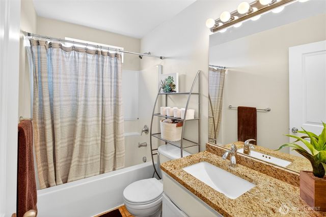 2532 Aviation Drive, East Wenatchee, WA 98802