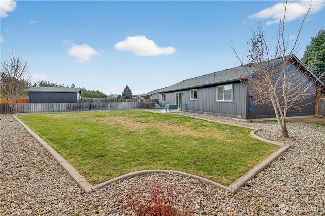 2532 Aviation Drive, East Wenatchee, WA 98802