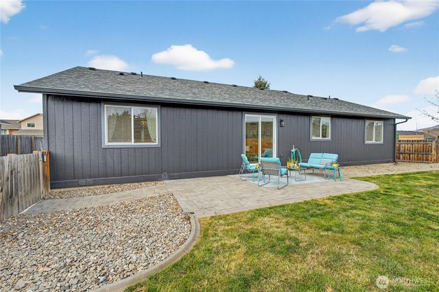 2532 Aviation Drive, East Wenatchee, WA 98802