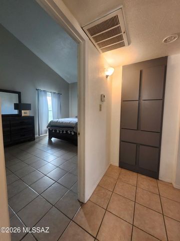 1620 N Wilmot Rd Unit F228, Tucson, AZ 85712