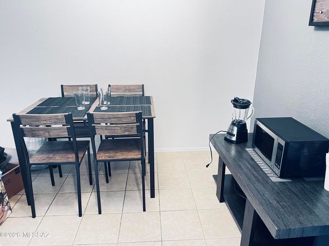 1620 N Wilmot Rd Unit F228, Tucson, AZ 85712