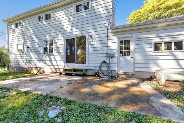 1017 RAYMOND STREET, Green Bay, WI 54304