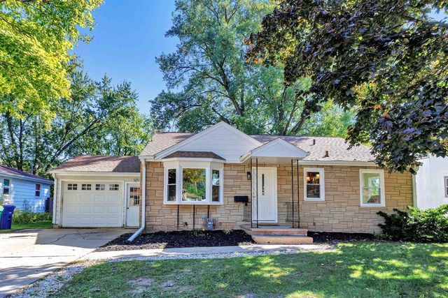 1017 RAYMOND STREET, Green Bay, WI 54304