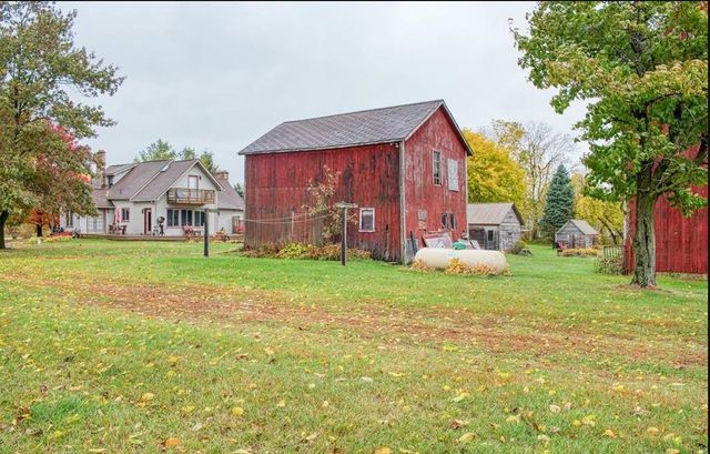 8390 E Pittsburg Road, Durand, MI 48429