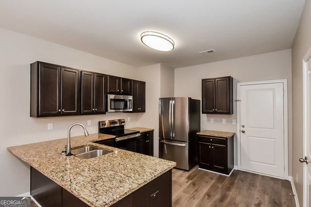 7083 Creeksong Drive, Douglasville, GA 30134