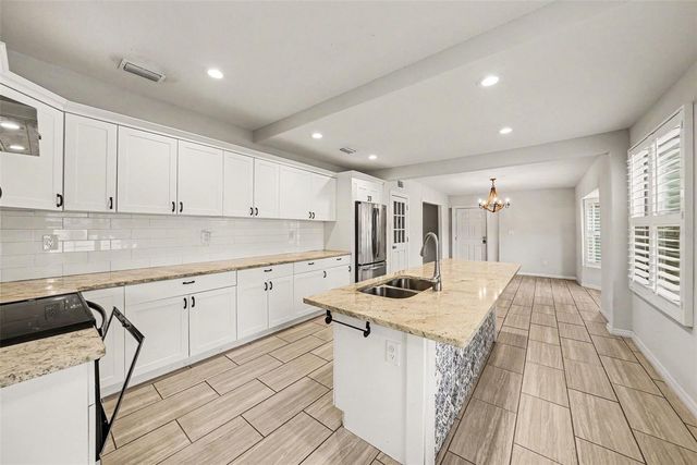 4809 N HIGHLAND AVENUE, Tampa, FL 33603