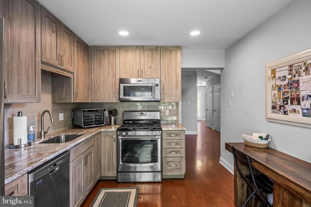 17 GREENS WAY, Blackwood, NJ 08012