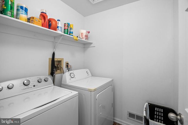 17 GREENS WAY, Blackwood, NJ 08012