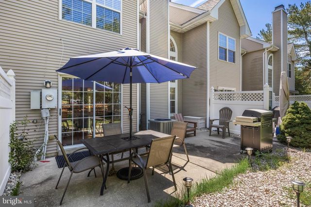 17 GREENS WAY, Blackwood, NJ 08012