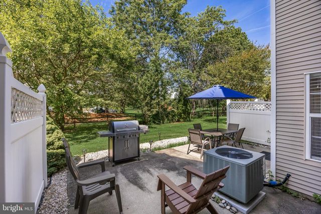 17 GREENS WAY, Blackwood, NJ 08012