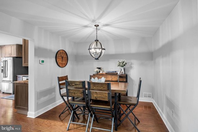 17 GREENS WAY, Blackwood, NJ 08012