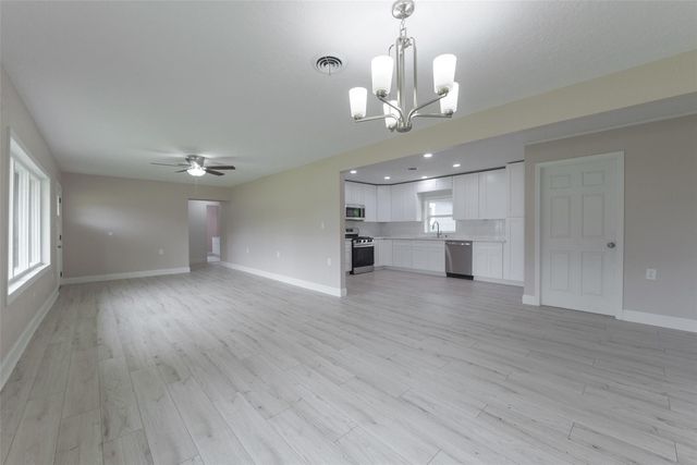 2627 Bayou Avenue, Baytown, TX 77520
