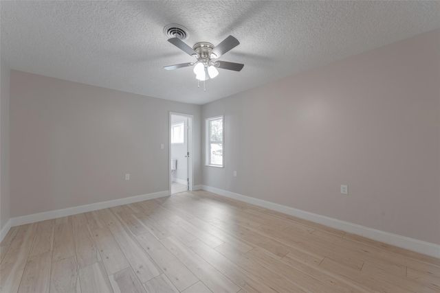 2627 Bayou Avenue, Baytown, TX 77520