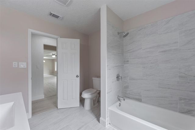 2627 Bayou Avenue, Baytown, TX 77520