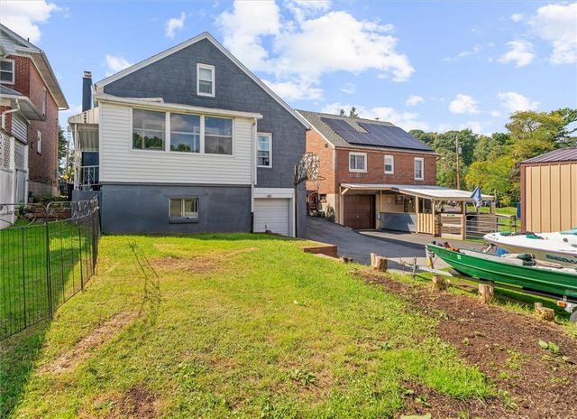 614 Crestline Avenue, Salisbury Twp, PA 18015
