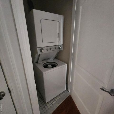 85-15 120th Street 3A, Kew Gardens, NY 11415